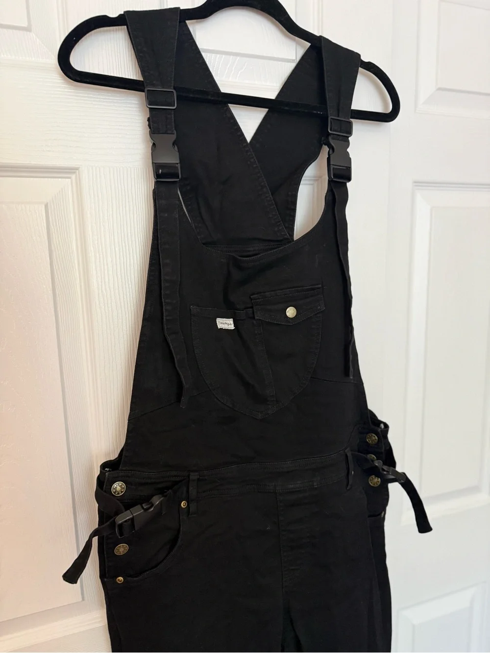 Black Mumsie Overalls in Jetset